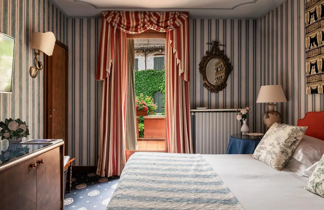 Villa Abbazia Relais&Chateaux-1